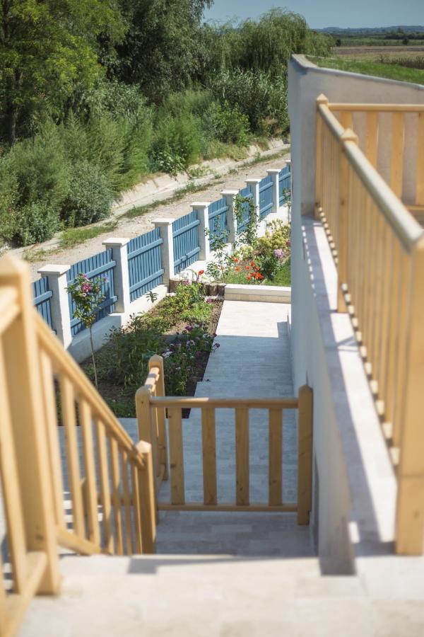 Pensiunea Nest Dunavăţu de Jos المظهر الخارجي الصورة